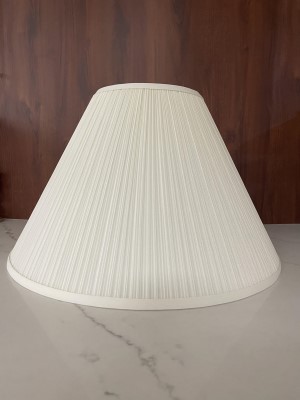 WL7x18x12 Cream Pleated Shade